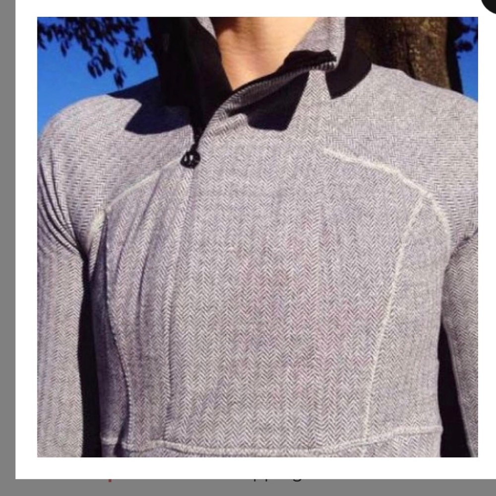 Like new LuluLemon Gray Baserunner 1/2 ZIP